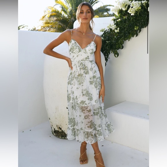 Hello Molly Dresses & Skirts - Hello molly dress